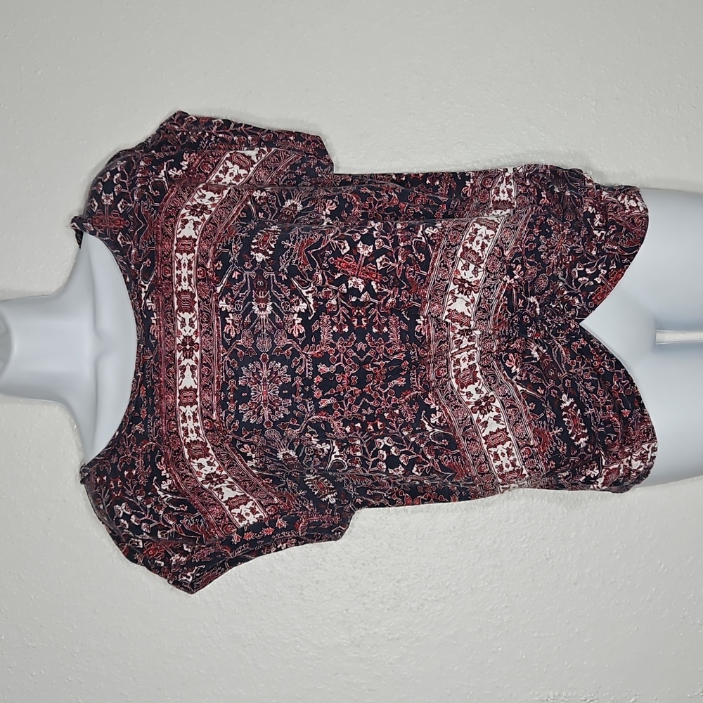 lucky brand navy white and burnt red floral print pull over ruched twist Top S